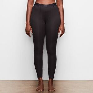 Skims Cozy Lounge Black Ribbed Leggings in Onyx NWT